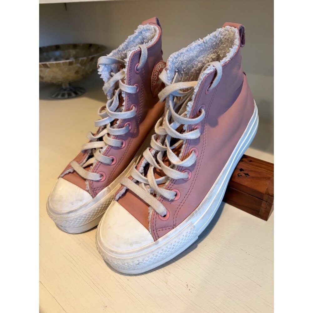 Converse Chuck Taylor All Star Sneakers Rust Pink Size 7.5